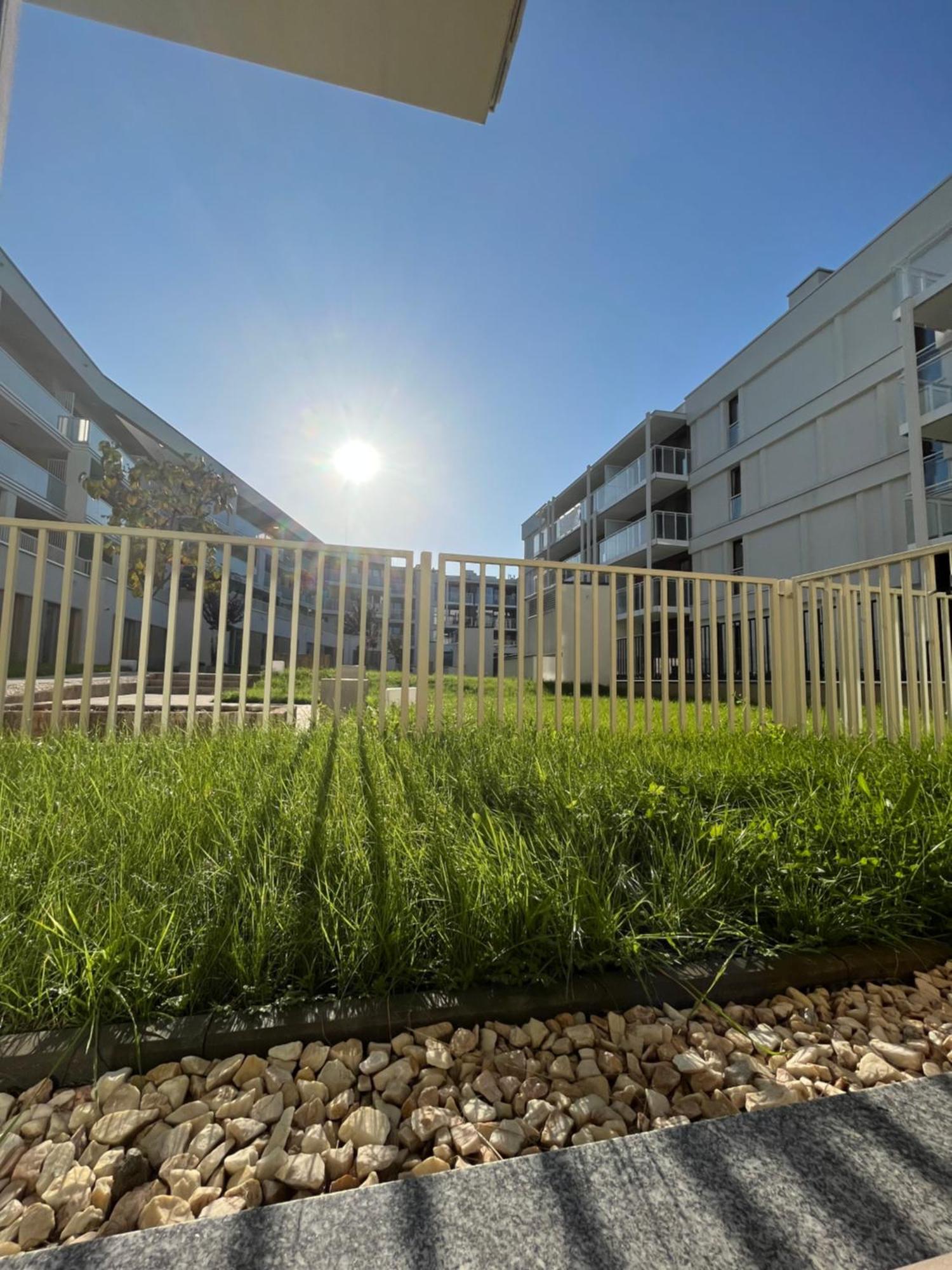 Apartament Nova Klonova Porto 凯尔采 外观 照片